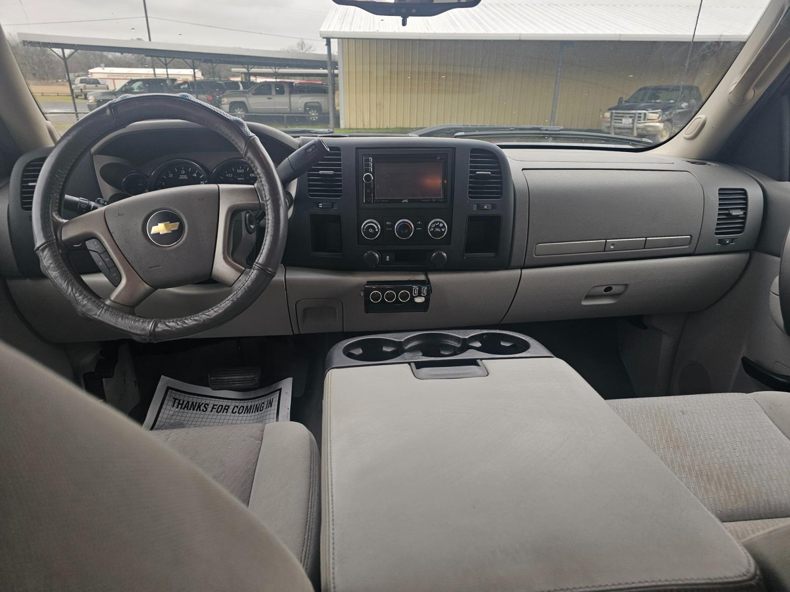 2013 RED Chevrolet Silverado 1500 LT Crew Cab 2WD (3GCPCSEA0DG) with an 4.8L V8 OHV 16V engine, 6-Speed Automatic transmission, located at 533 S Seven Points BLVD, Seven Points, TX, 75143, (430) 255-4030, 32.313999, -96.209351 - Photo #4